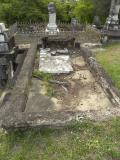 image of grave number 379347